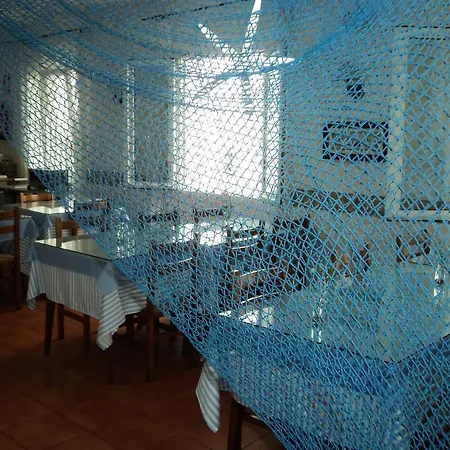 卡莱塔酒店 滨海略雷特
