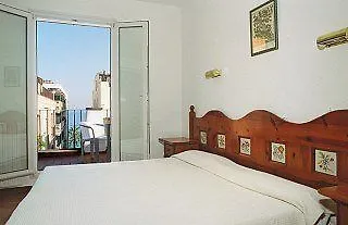 Caleta يوريت دي مار