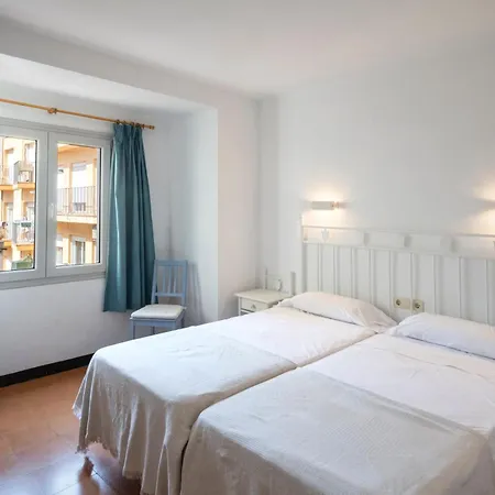 Caleta Hotel