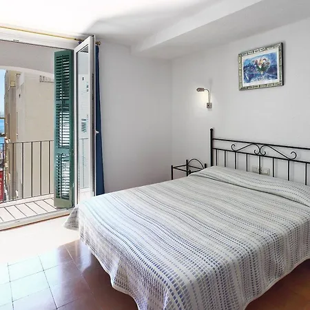 Caleta Hotel